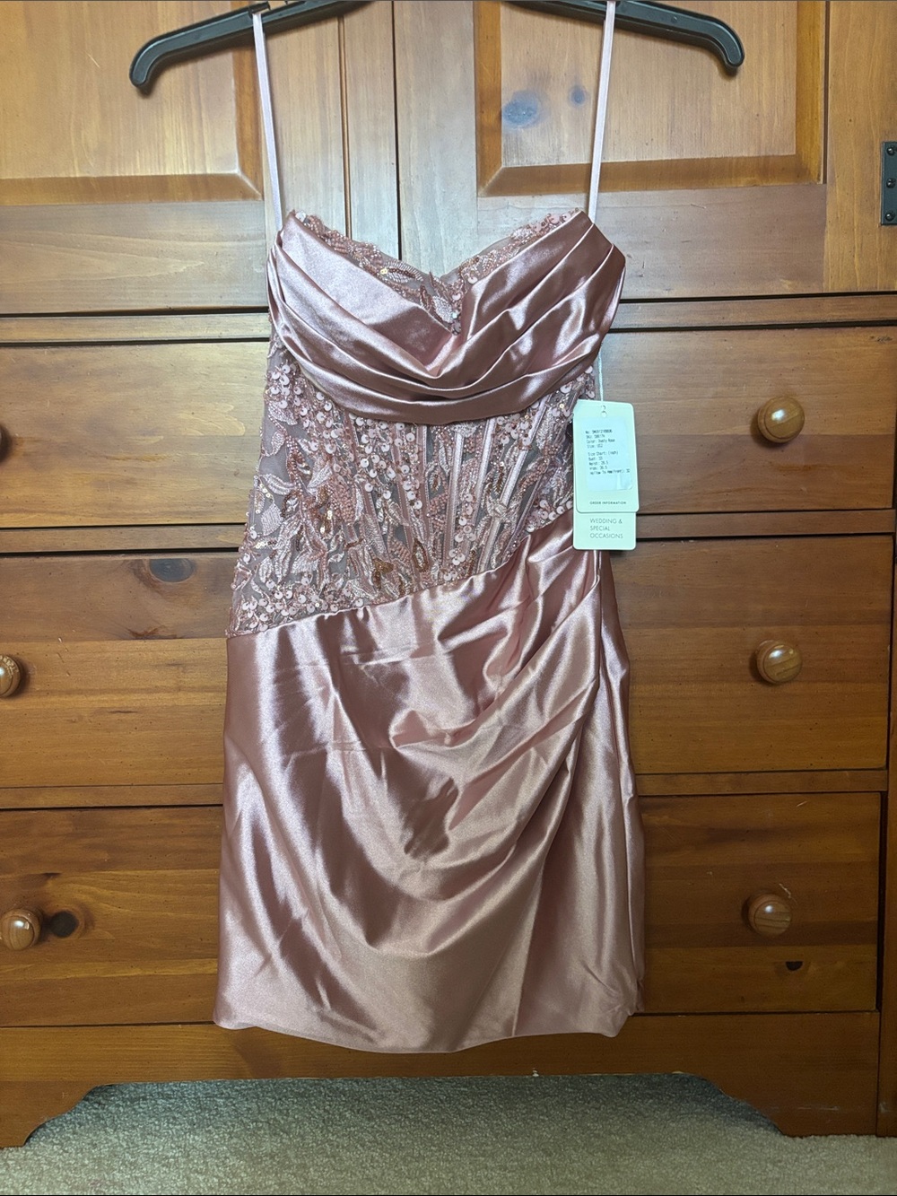 Sleeveless Lace & Satin Cocktail Dress in Rose Gold
